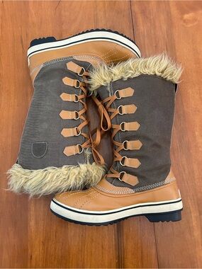 Sorel Tofino Women's Waterproof Winter Snow Boots Size 7.5